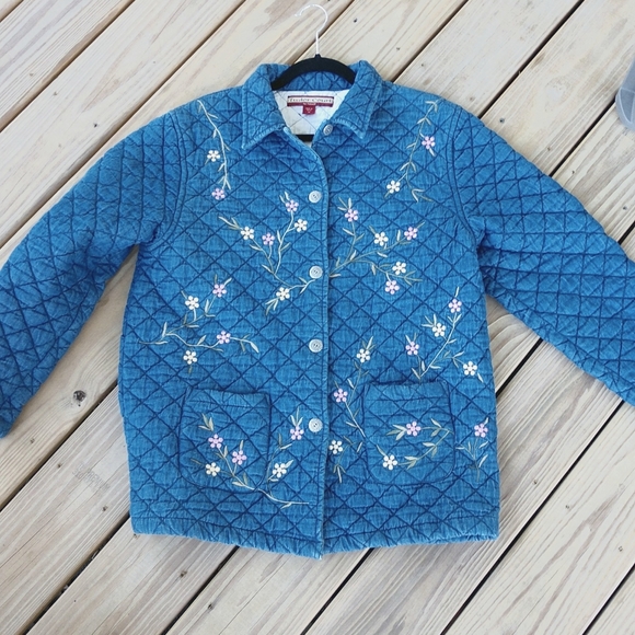 Vintage Tudor Court by Haband Quilted Jacket Embroidered Flowers Size Medium - Picture 4 of 16